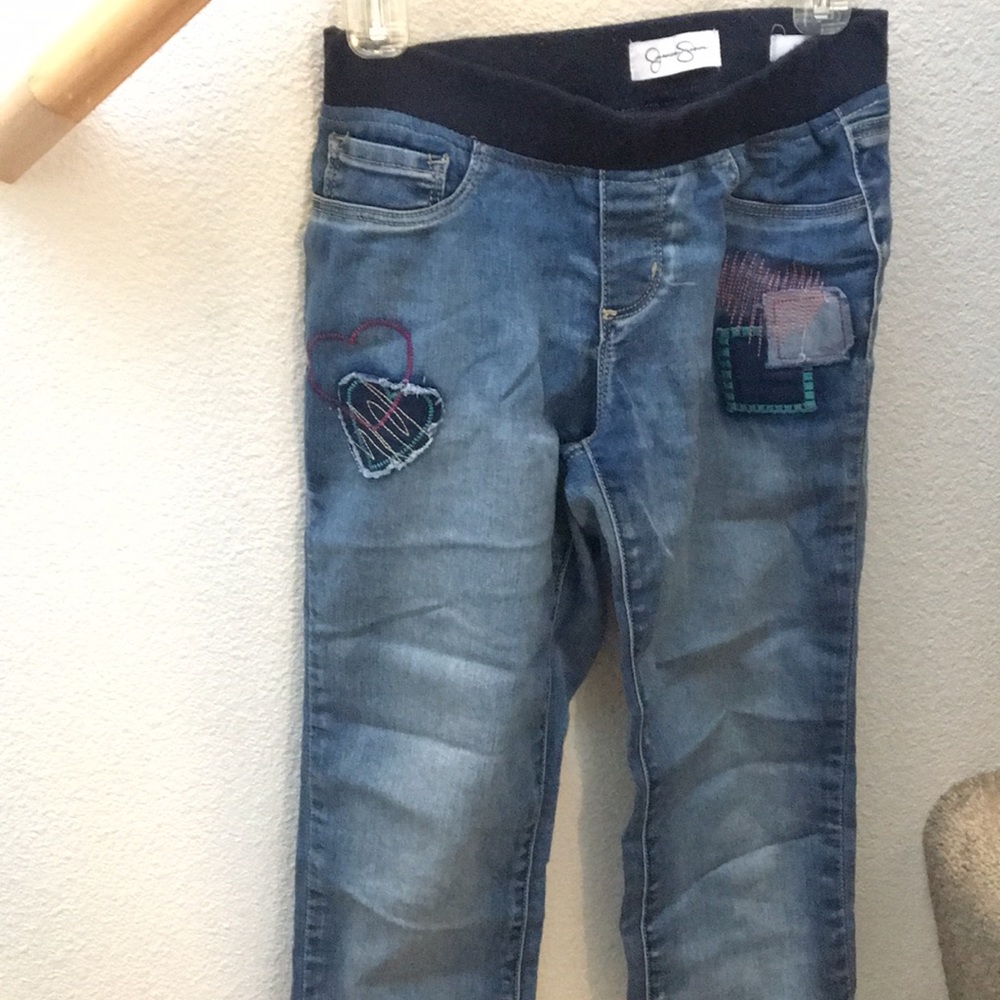 Jessica Simpson pull on jean capris